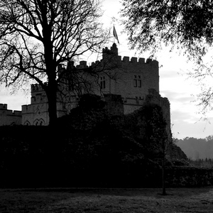 Château dans la brume en noir et blanc - France  - collection de photos clin d'oeil, catégorie paysages